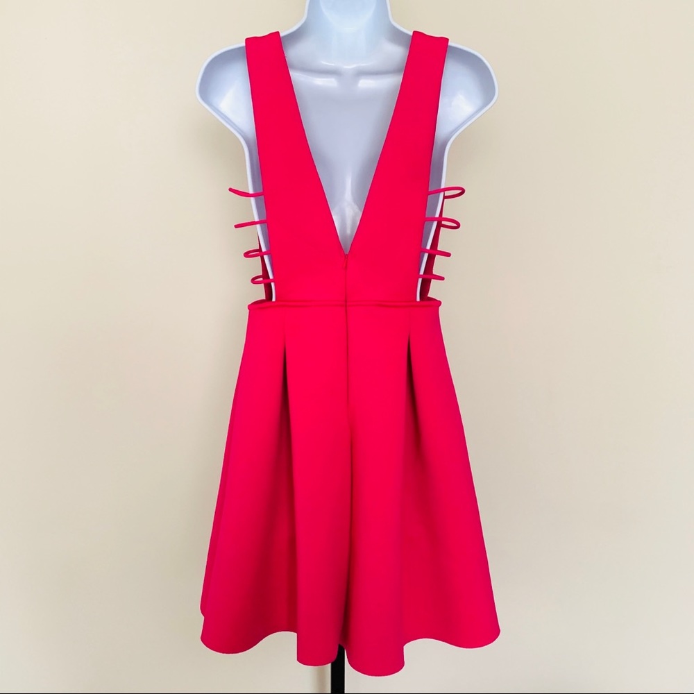 🌺 Fit and Flare Fuchsia Dress 🌺 - Picture 4 of 5